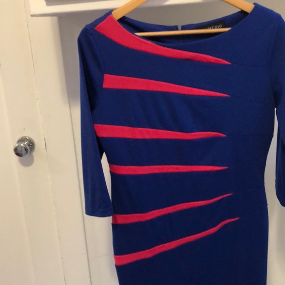 REDUCED!!! FORTRIC color block dress - Picture 4 of 4